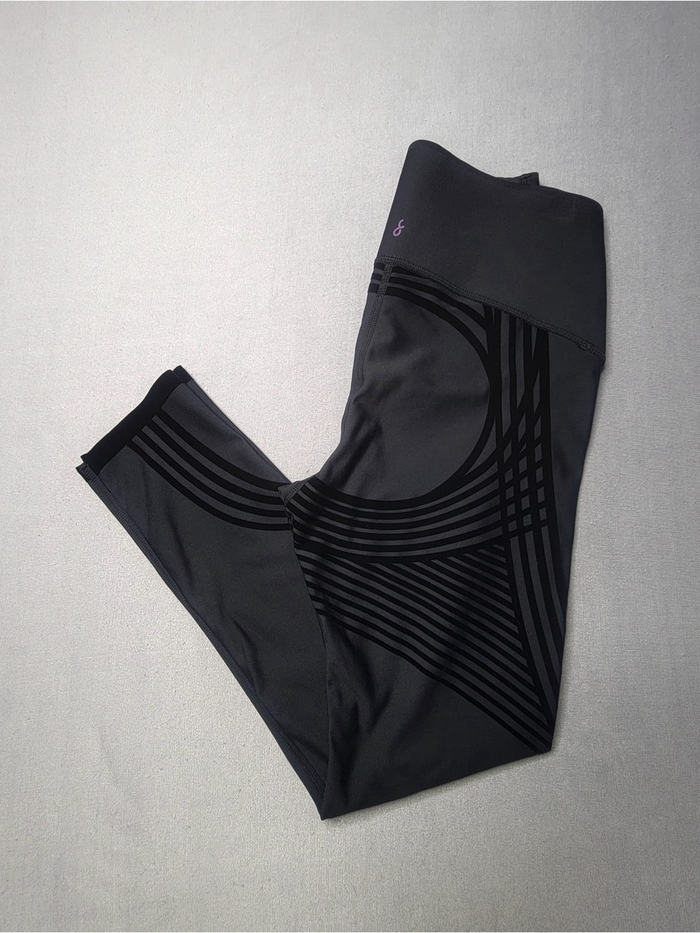 Fanka women's body sculpte lift curve leggings size S black 3D compression